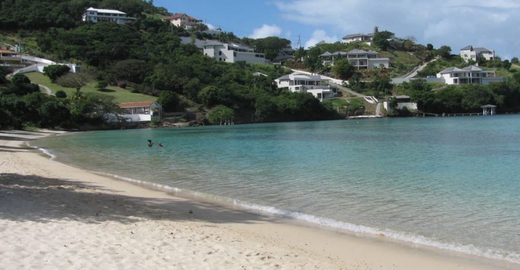 This image has an empty alt attribute; its file name is Morne-Rouge-Beach-Grenada-1024x533.jpg